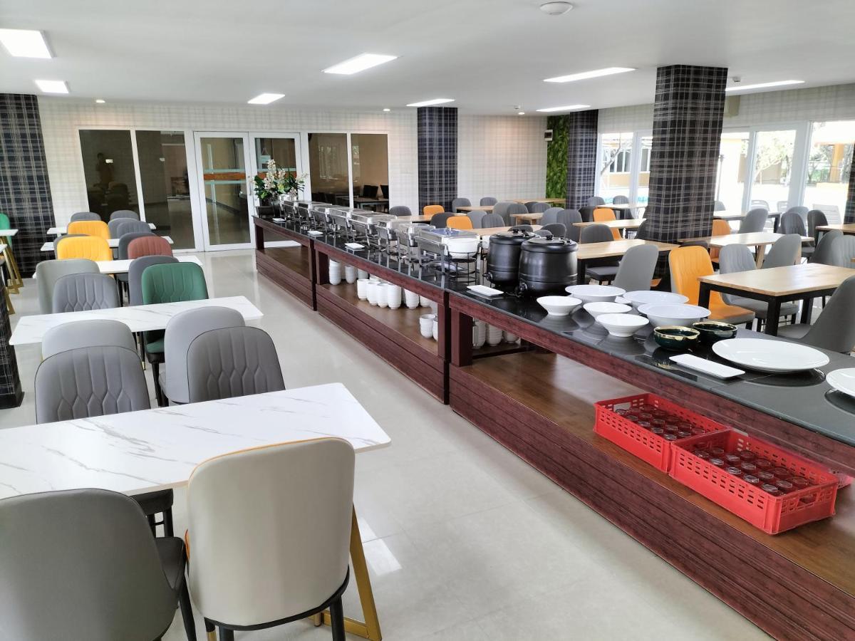 H2Do Hotel Ban Khlong Sanam Phli Eksteriør bilde